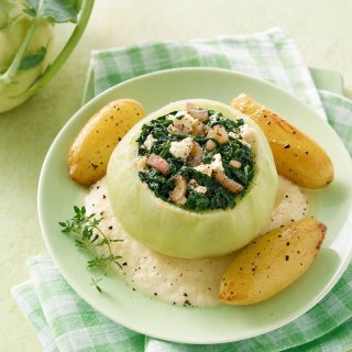 Kohlrabi gefüllt mit Spinat & Schafskäse