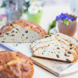 Dinkel Osterbrot (Osterpinza)