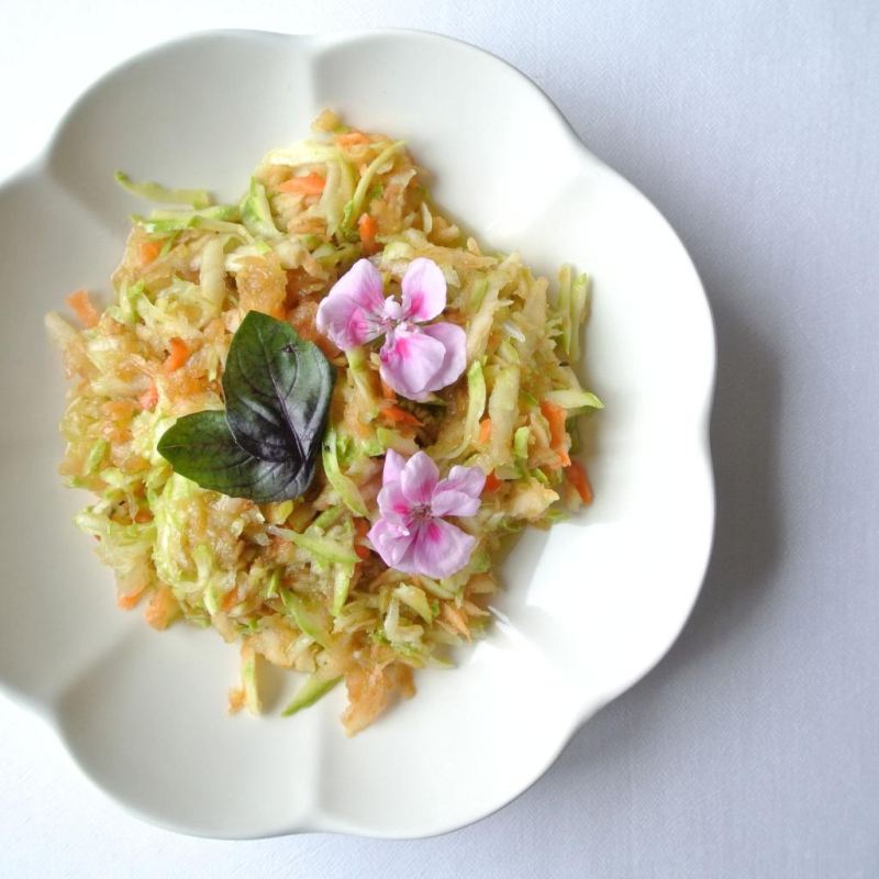 Wintersalat mit schwarzem Rettich