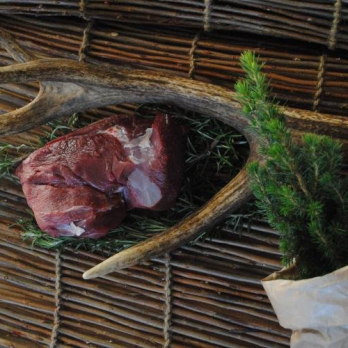Hirschbraten, ohne Knochen ca. 1,25kg
